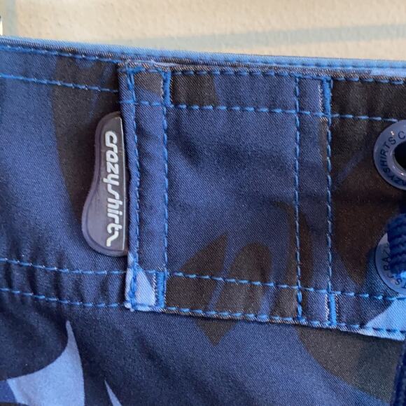 Crazy Shirts Hawaiian Floral Board Swim Trunk Short 38 - Picture 2 of 11